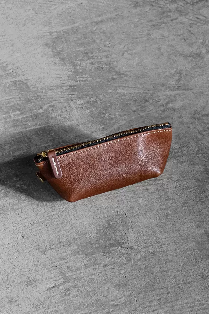 Boat zip pouch